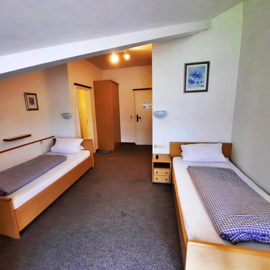 מיסן-וילהאמס Landhotel Albrecht מראה חיצוני תמונה